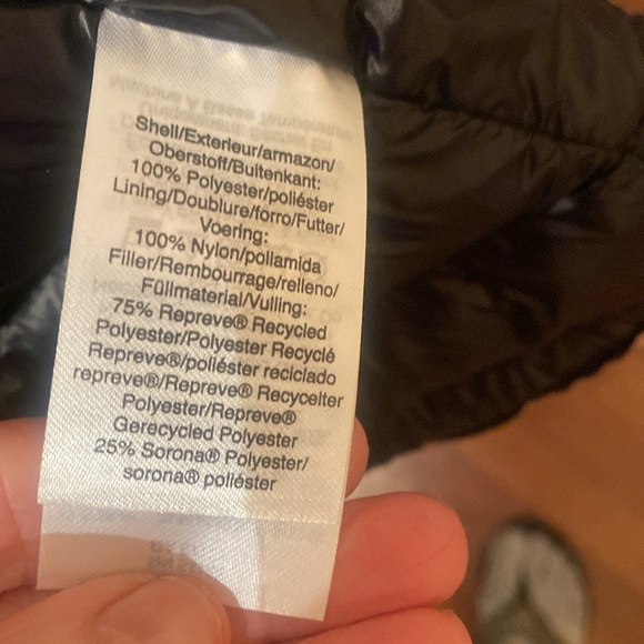 DKNY WOMEN’S BIB FRONT LIGHT WEIGHT PUFFER COAT NWT - Picture 16 of 16